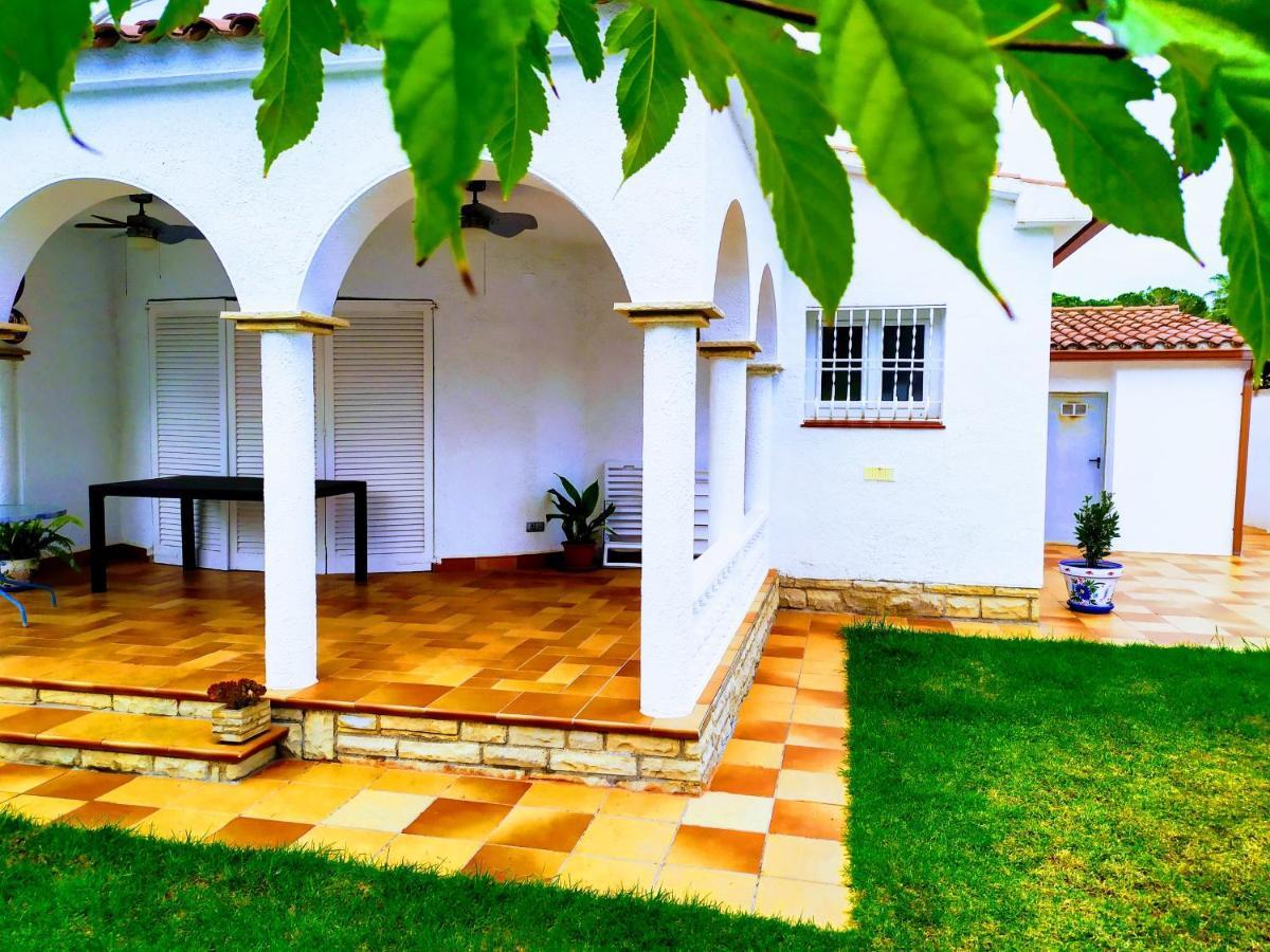 Villa Cambrils Beach Exterior foto
