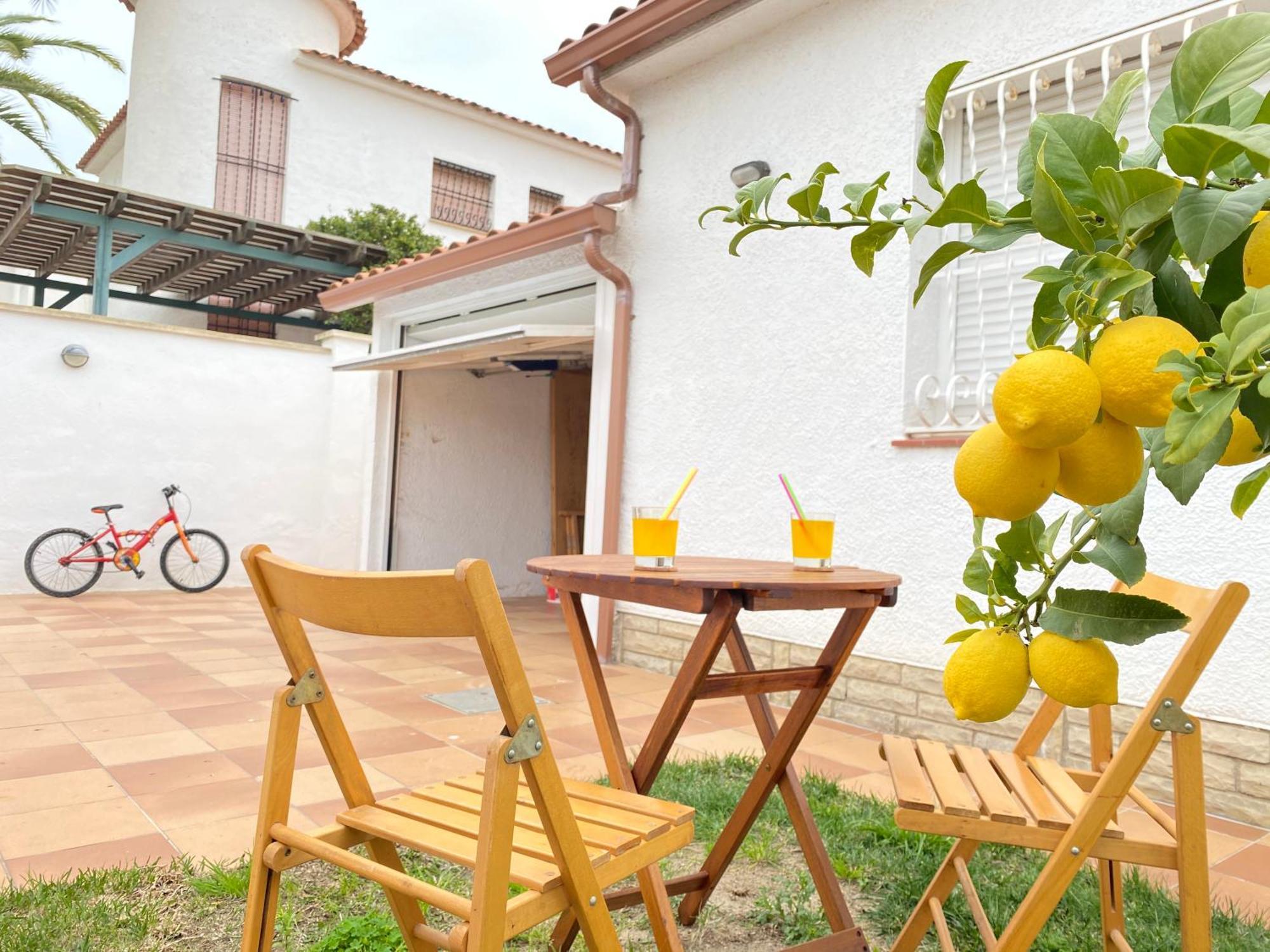 Villa Cambrils Beach Exterior foto